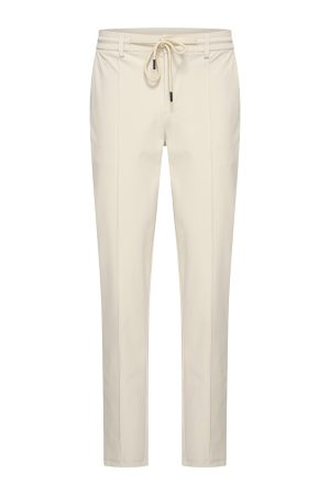 Herenbroek van travelstof in kit gebroken wit met slim fit en trekkoord RM202052